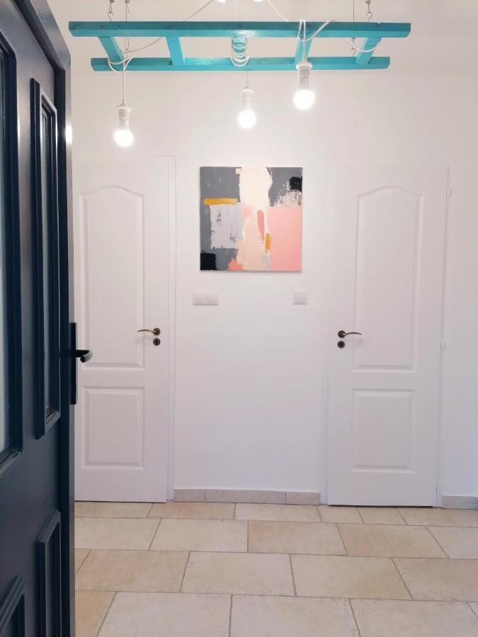 Jaszbereny Boutique Room Exteriér fotografie
